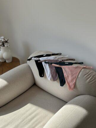 Стрінги в рубчик з регуляторами (0914)